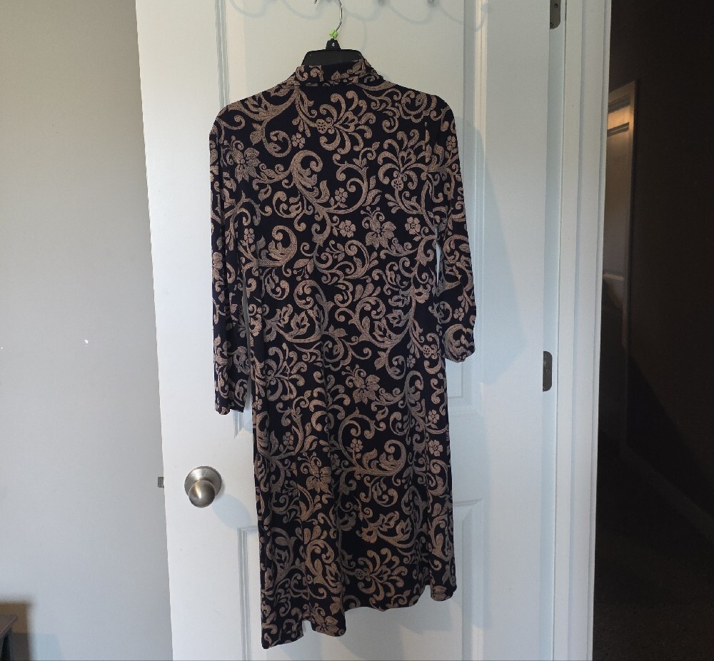 connected apparel Black Dress with Beige Floral-Patterned Duster - Picture 11 of 15